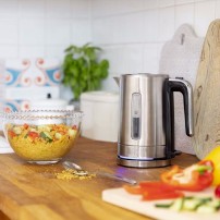 Czajnik bezprzewodowy RUSSELL HOBBS 24190-70 Compact Home Brushed