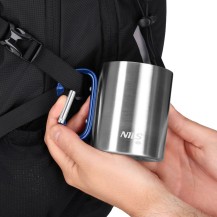 Kubek Niebieski Kempingowy Z Karabińczykiem Nils NC17110 Stal Nierdzewna 300 ml