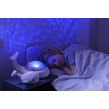 Cloud b Tranquil Whale White Family - Lampka z projekcją świetlną i grzechotką - Wieloryb biały