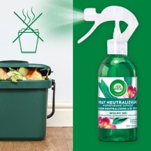 Air Wick Air Spray Tropikalny Eukaliptus & Frezja 237ml