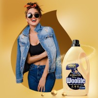Woolite Dark płyn do prania ciemnych ubrań 4,5 l