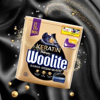 Woolite Dark z keratyną Kapsułki do ubrań ciemnych i kolorowych 33 sztuki